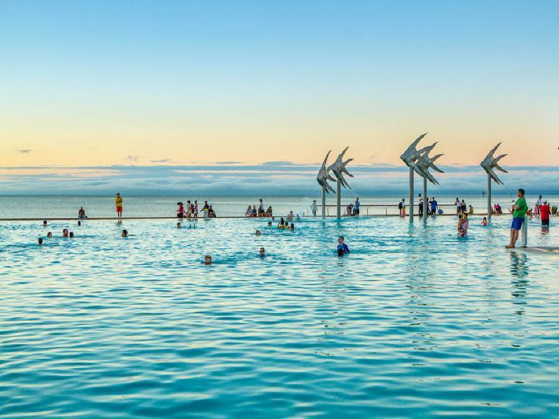 Cairns Waterfront Backpackers Vandrehjem Eksteriør billede